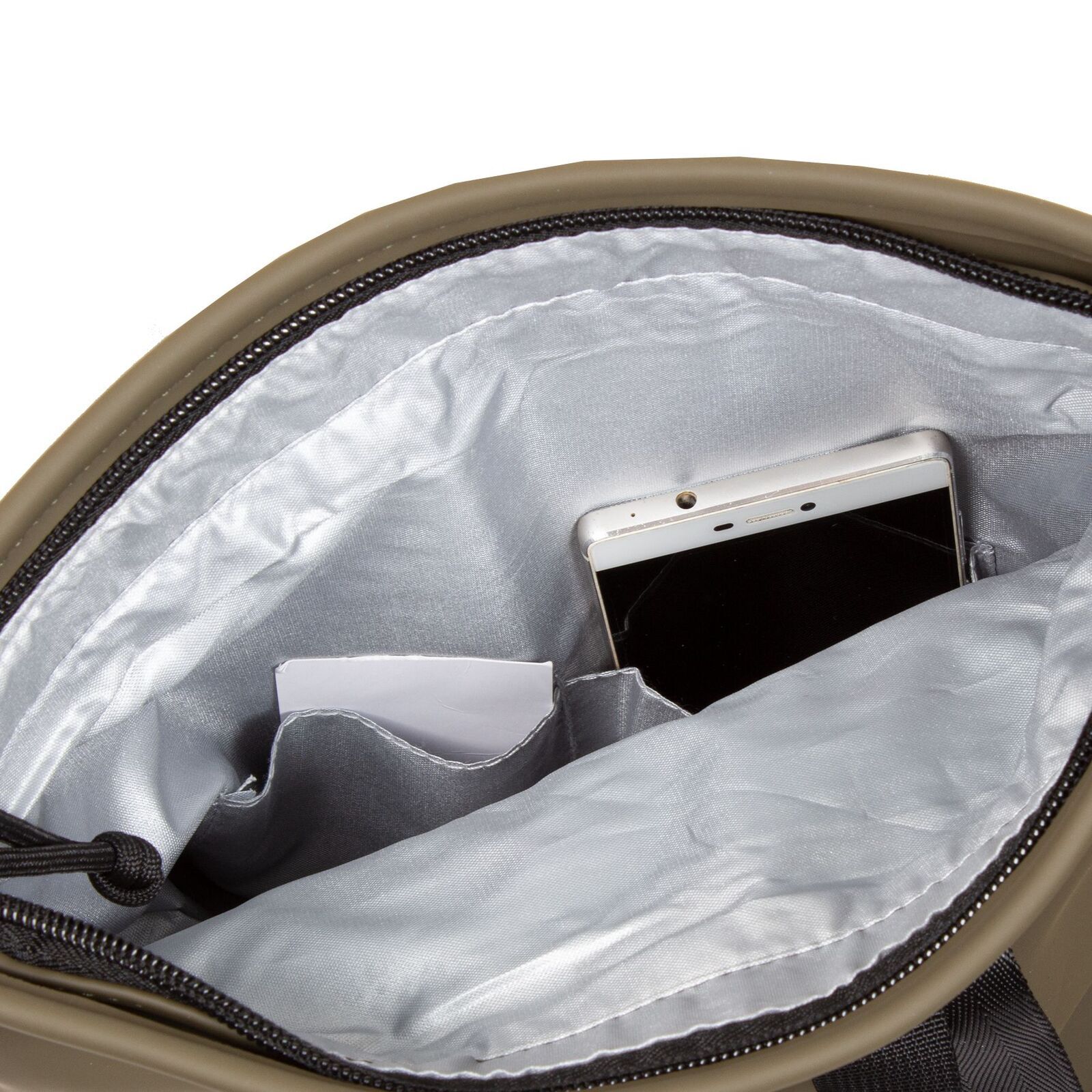 bVv0LDuQ Mart - Los Angeles Rolltop Mini Rucksack olive