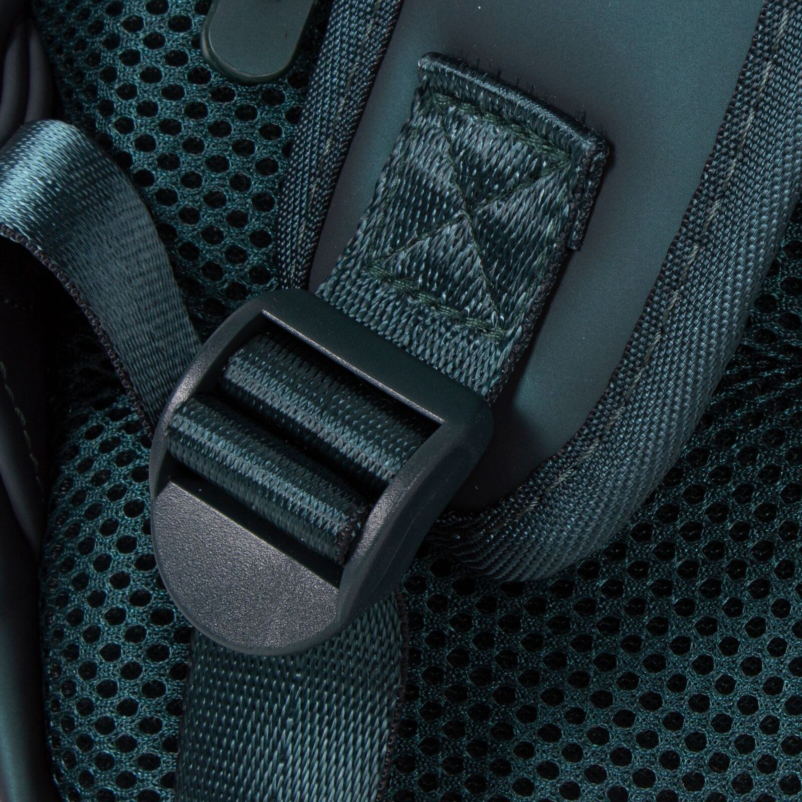 Eblv-Mlk Harper - Providence Rucksack dunkelgrün metallic