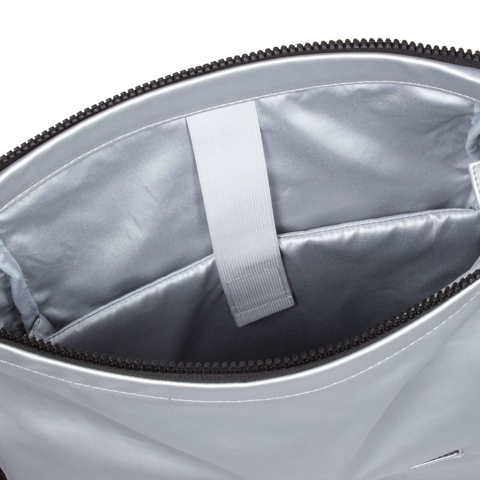 Mart - New York Rolltop Rucksack silber metallic
