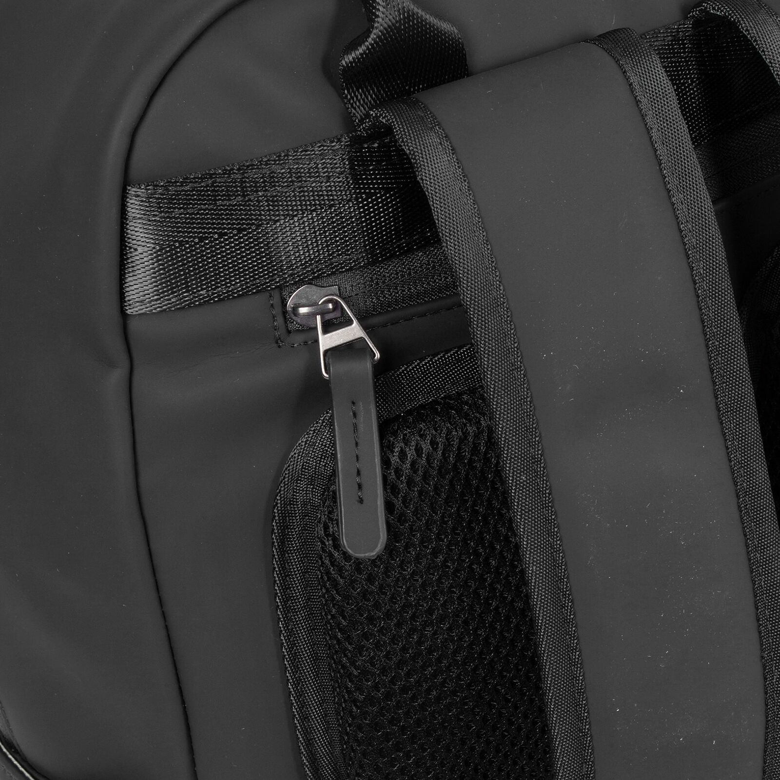William - Milwaukee Rucksack schwarz