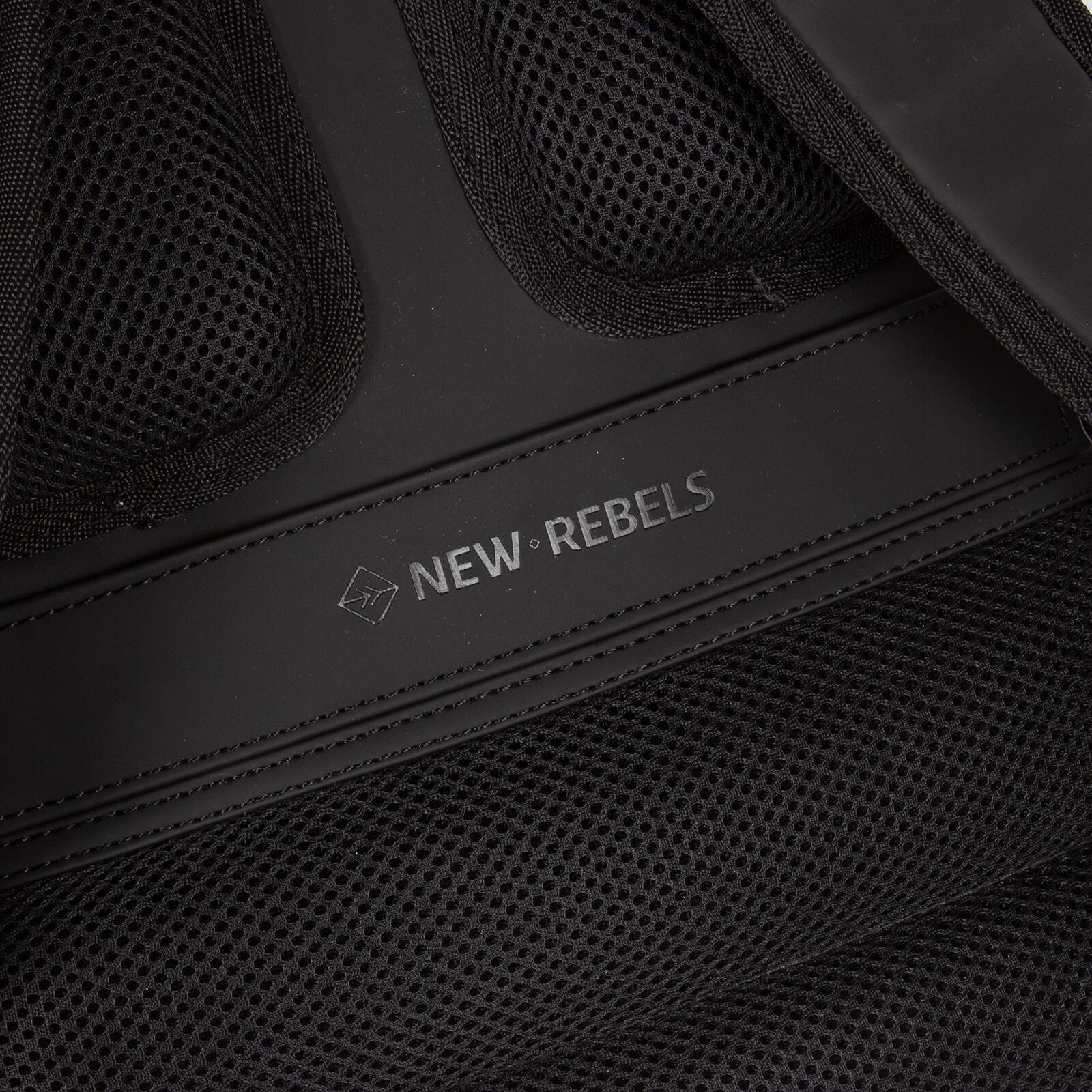 L_AIYF7Q Harper - Miami Rucksack schwarz