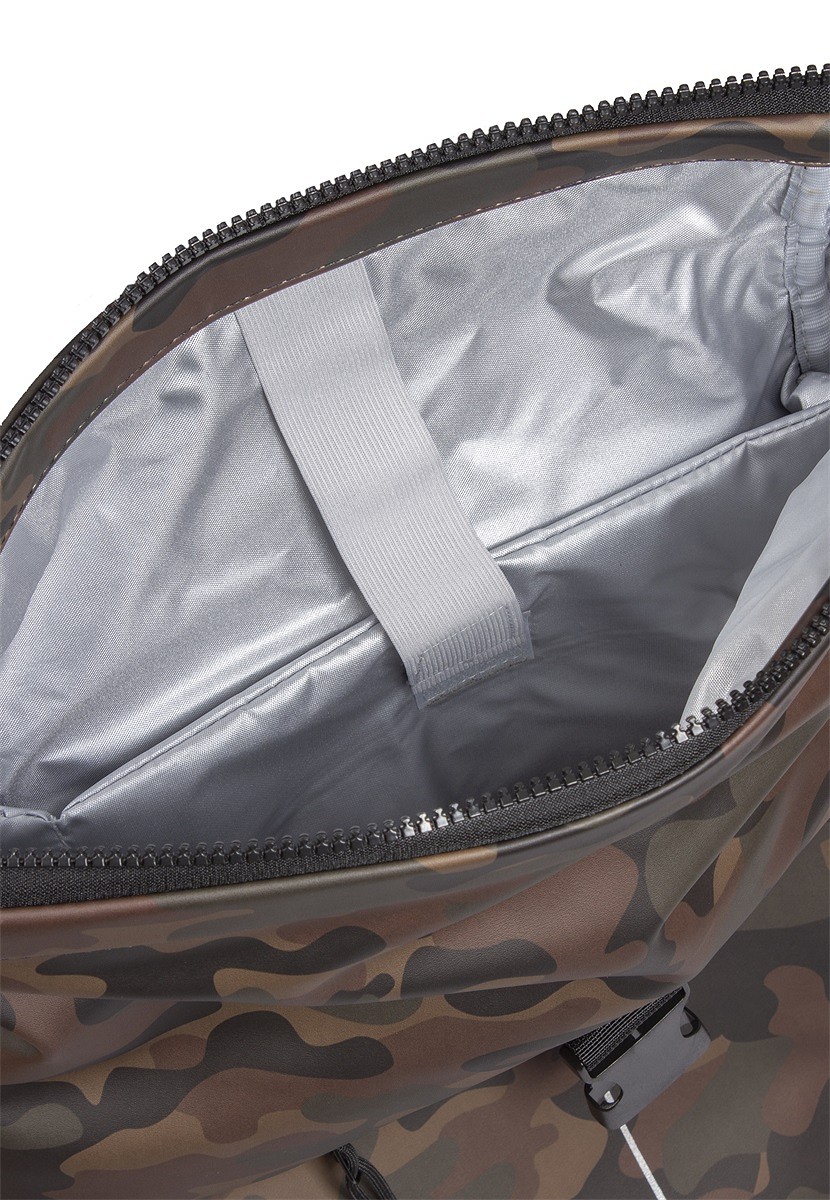 Mart - New York Rolltop Rucksack grün camouflage